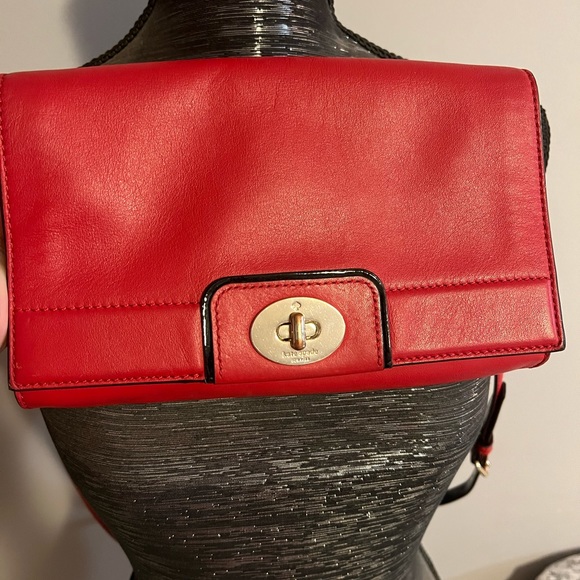 Kate Spade Crossbody - Picture 1 of 4